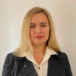 Yana Novokhatina